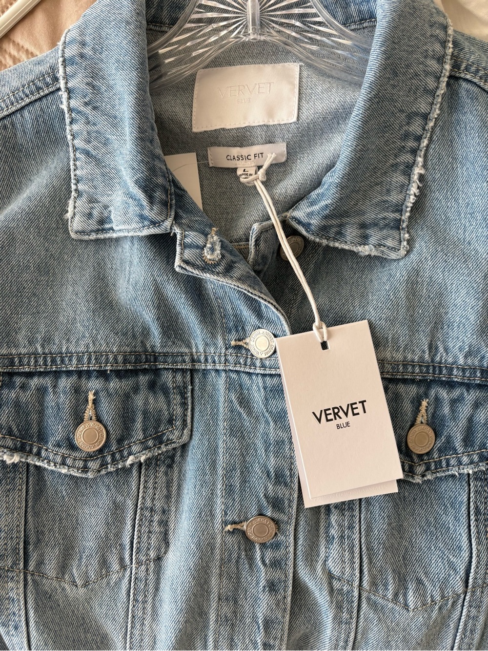 Vervet NWT Light Blue Denim Jacket - Classic Women's Jean Jacket - Picture 2 of 2